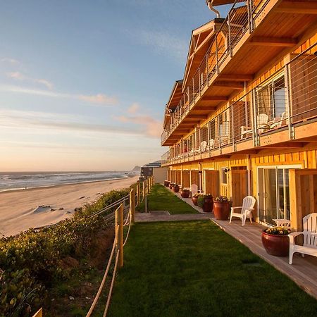 Pelican Shores Inn Lincoln City Bagian luar foto